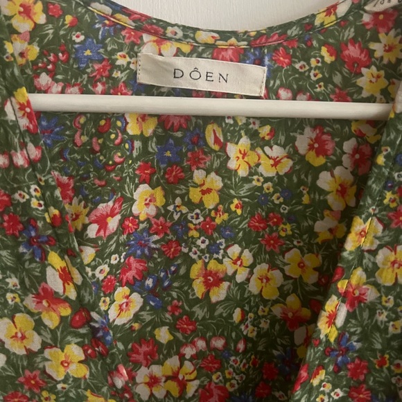 EMILIA DRESS
IN GREEN VALLEY FLORAL worn once + dry cleaned - Picture 8 of 8